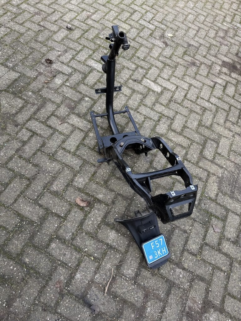 Compleet frame (kaal) inclusief contactsleutel, Motoren, Ophalen of Verzenden