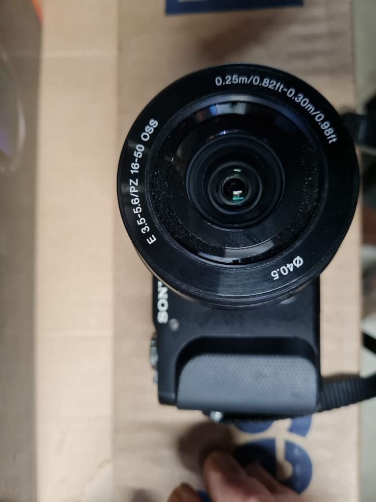 ​Sony Alpha NEX-3N Systeemcamera + 16-50mm Power Zoom Lens, Gebruikt, Beeldstabilisatie, 16 megapixels, Ophalen of Verzenden