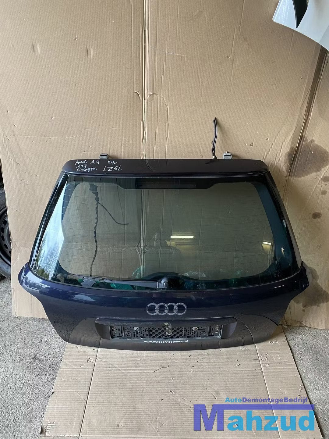 AUDI A4 B5 AVANT BLAUW LZ5L Achterklep 1994-02, Gebruikt, Deur, AUDI AG, Auto-Union-Strasse 1
85045  Ingolstadt, DE