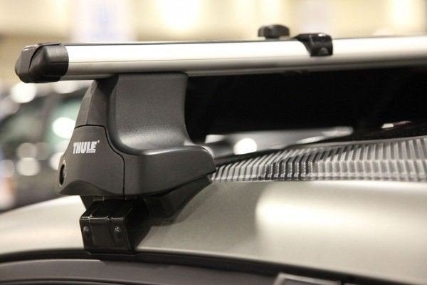 Gezocht: Thule dakdragers voor – glad dak (geen dakrail), Auto diversen, Ophalen, Gebruikt