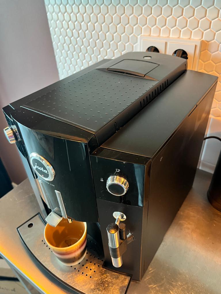 Jura C50 koffiemachine - voor de handige Harry!, Ophalen, Niet werkend, Koffiemachine, Koffiebonen