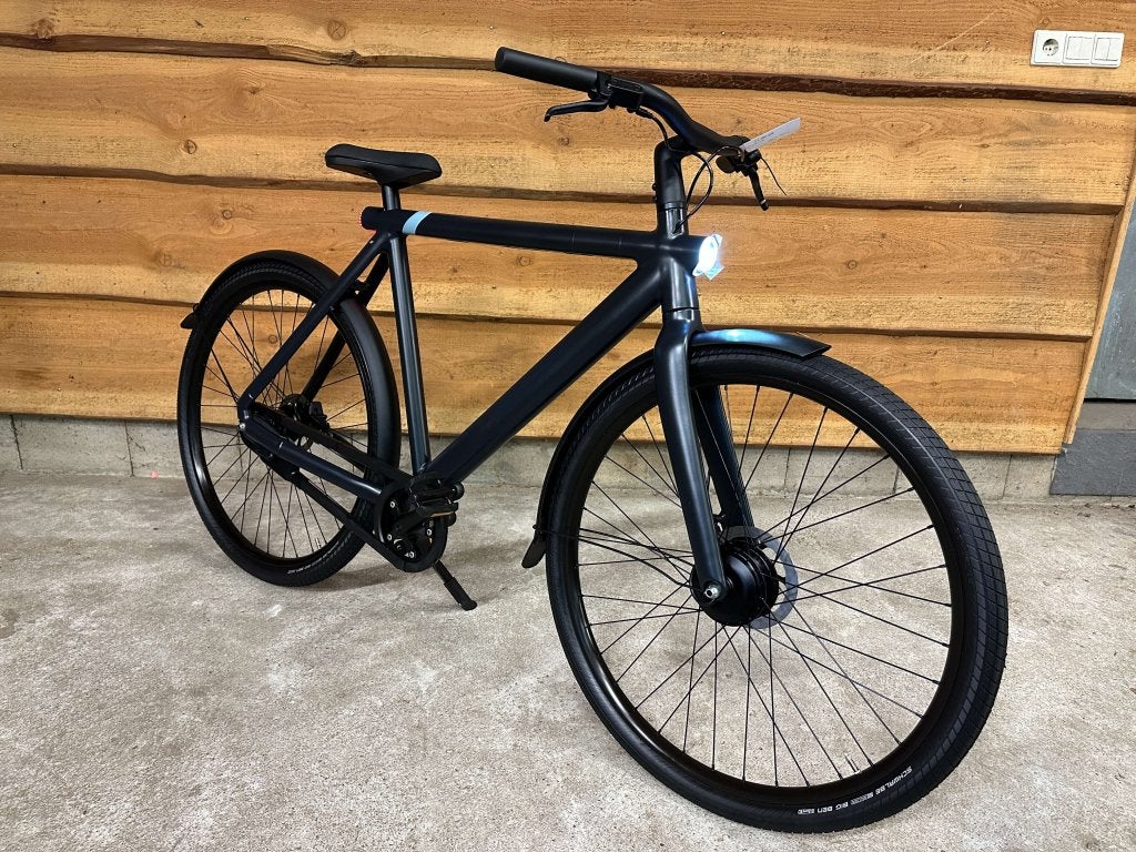 VanMoof S3 Dark – Renew | ZGAN, 103km, incl. btw & factuur, Info@mdg-mobility.nl, Ophalen of Verzenden, Zo goed als nieuw, Almen