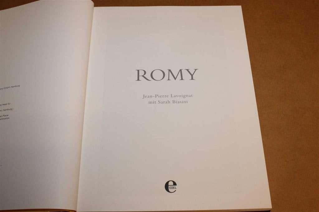 Romy Schneider — Fotoboek van de Sissi Actrice, Ophalen of Verzenden, Zo goed als nieuw, Personen