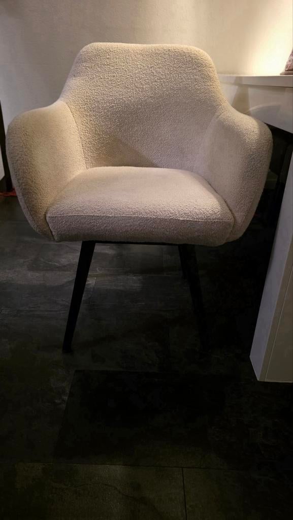 Set van 2 UrbanSofa Eetkamerstoelen (Model Gaby), Ophalen of Verzenden, Wit, Stof