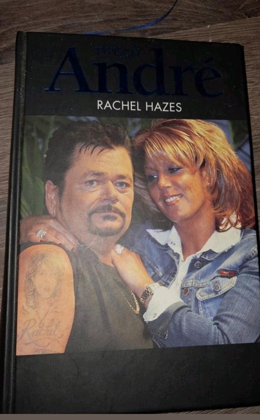 Boek: Typisch André - Rachel Hazes biografie, Boeken, Biografieën, Ophalen, Zo goed als nieuw