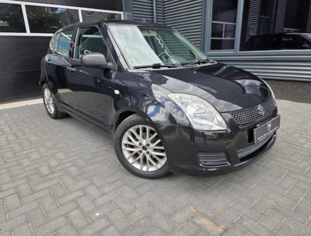 Suzuki Swift 1.3 5D 2010 Zwart, Voorwielaandrijving, 400 kg, Handgeschakeld, 1000 kg