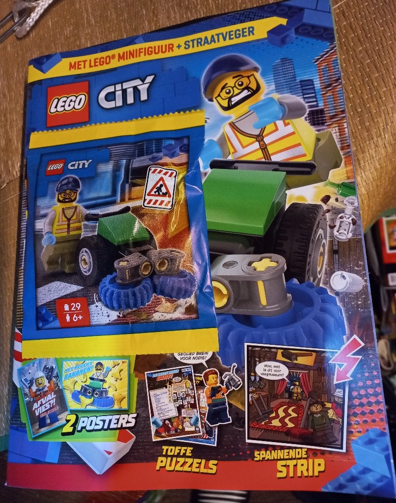 Lego City straatveger ,magazine met de minifigures nog insea, Ophalen of Verzenden, Nieuw