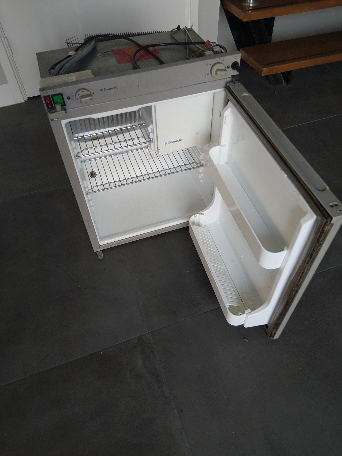 Dometic RM 4210 gas elektra Koelkast met vriesvak, Caravans en Kamperen, Ophalen, Gebruikt