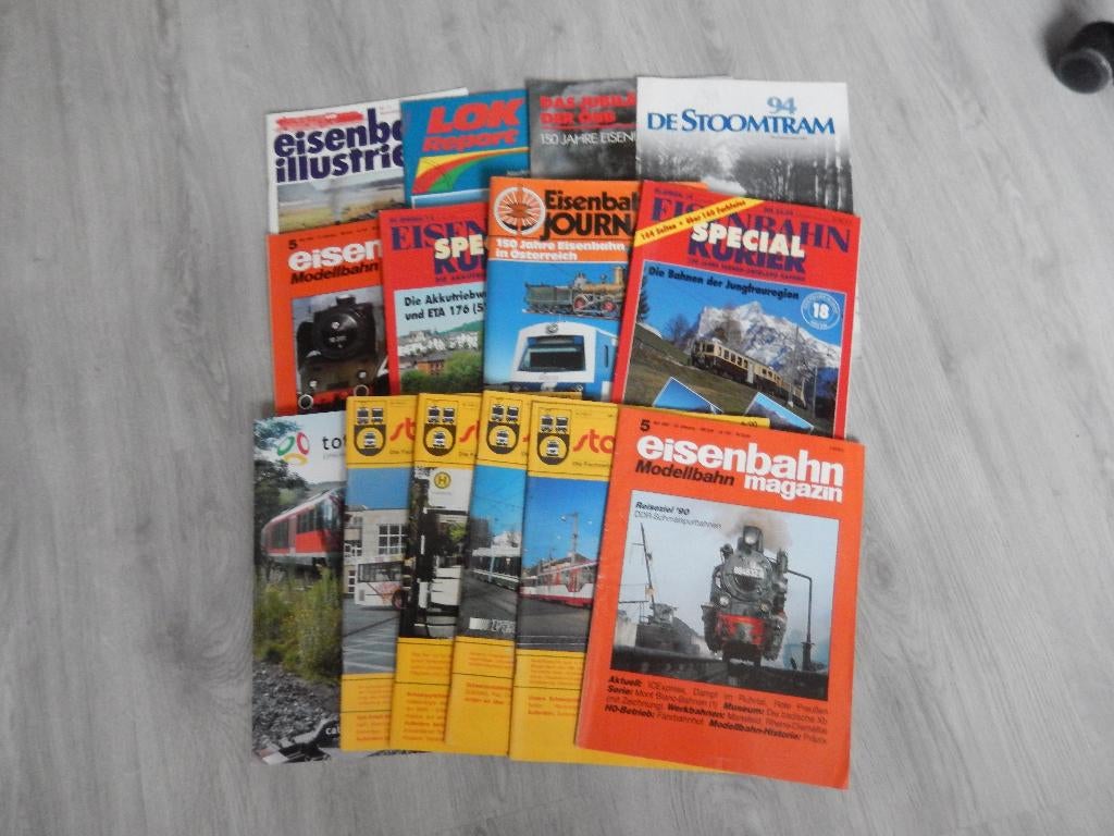 14 trein/tram magazines, Ophalen, Zo goed als nieuw