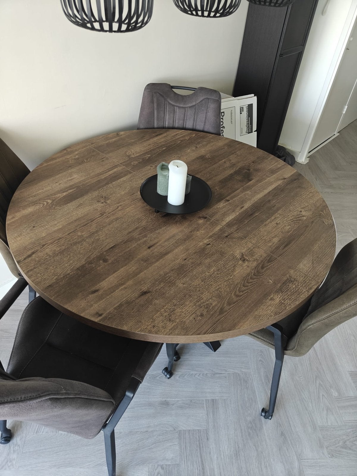 Uitschuifbare ronde eettafel - Zo goed als nieuw