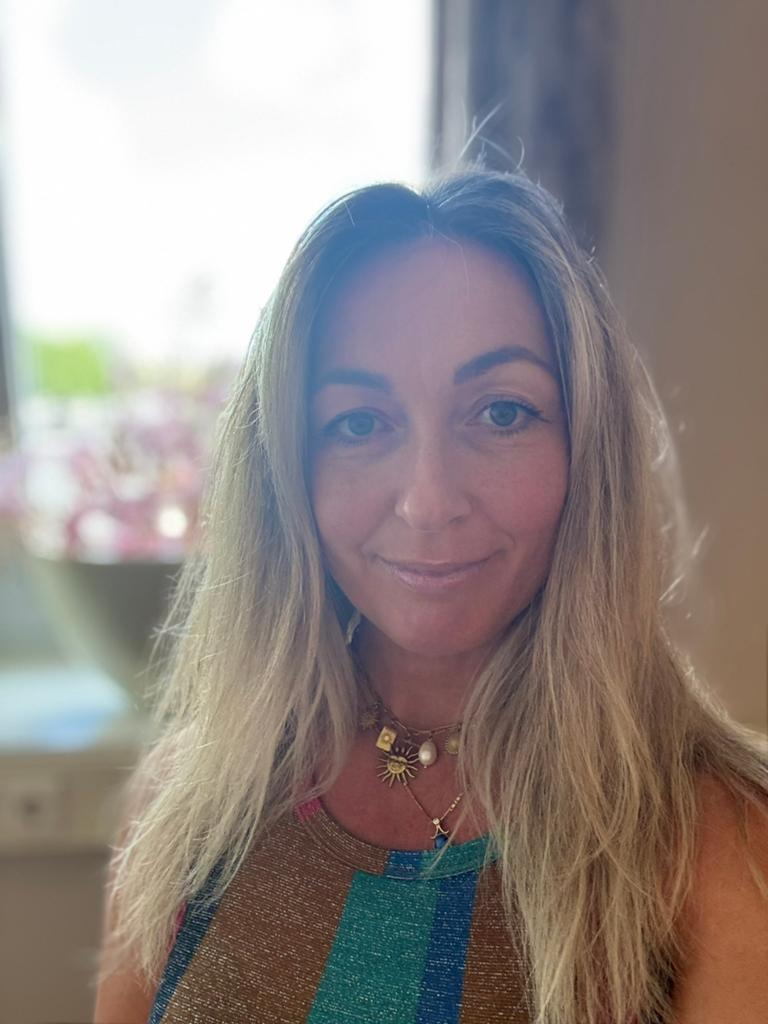 Ontspannende Kriebelmassage voor mannen, Ontspanningsmassage