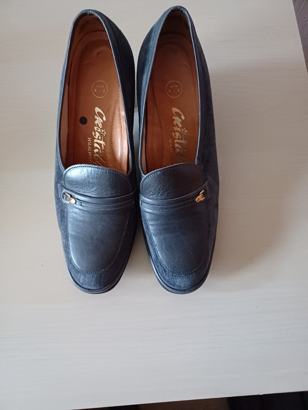 Nieuwe leren damesschoenen maat 38., Ophalen of Verzenden, Nieuw, Blauw
