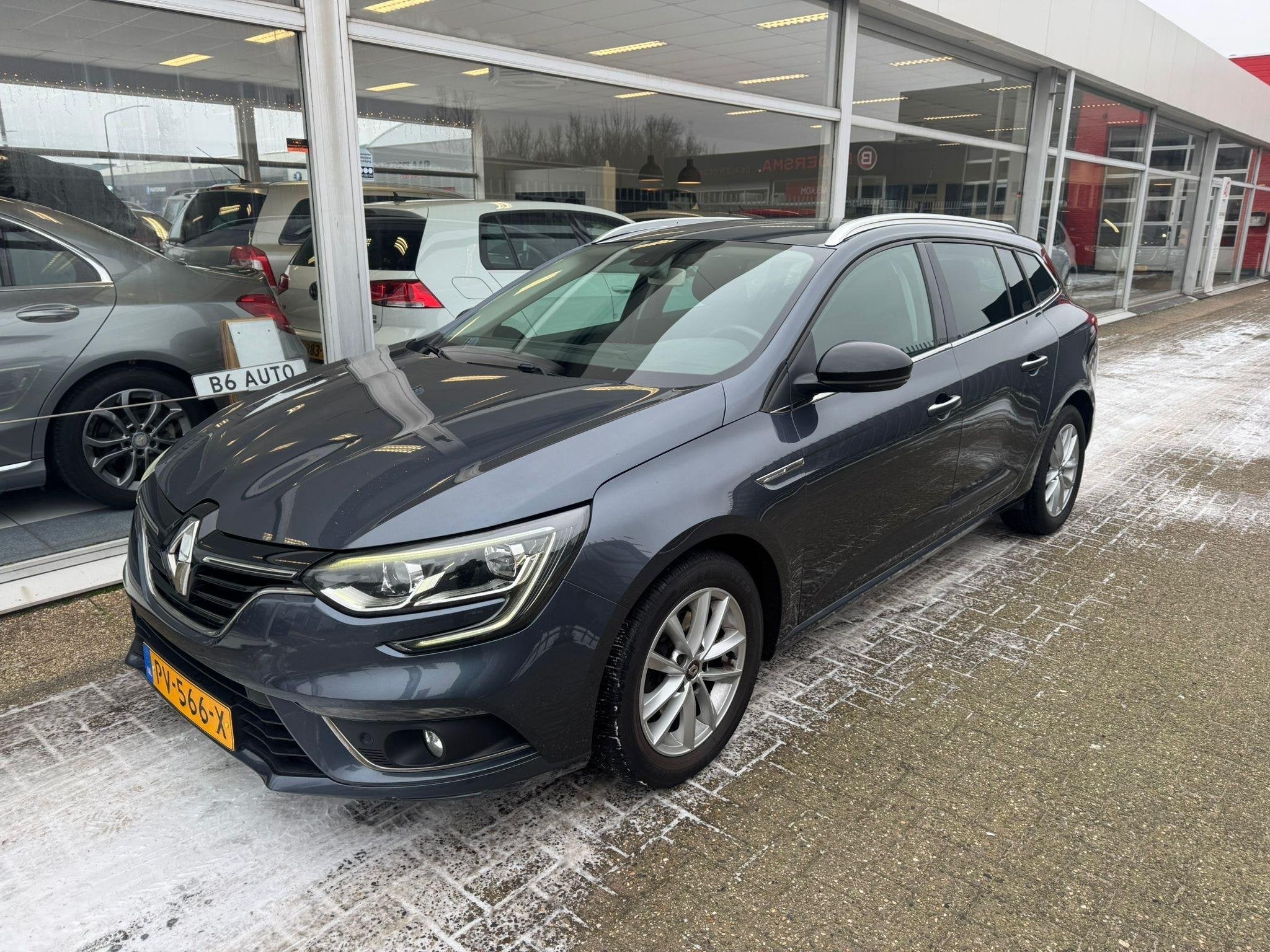 Renault Mégane Estate 1.2 TCe Limited | 2e eigenaar | Autom, Auto's, Stof, Gebruikt, Euro 6, 4 cilinders