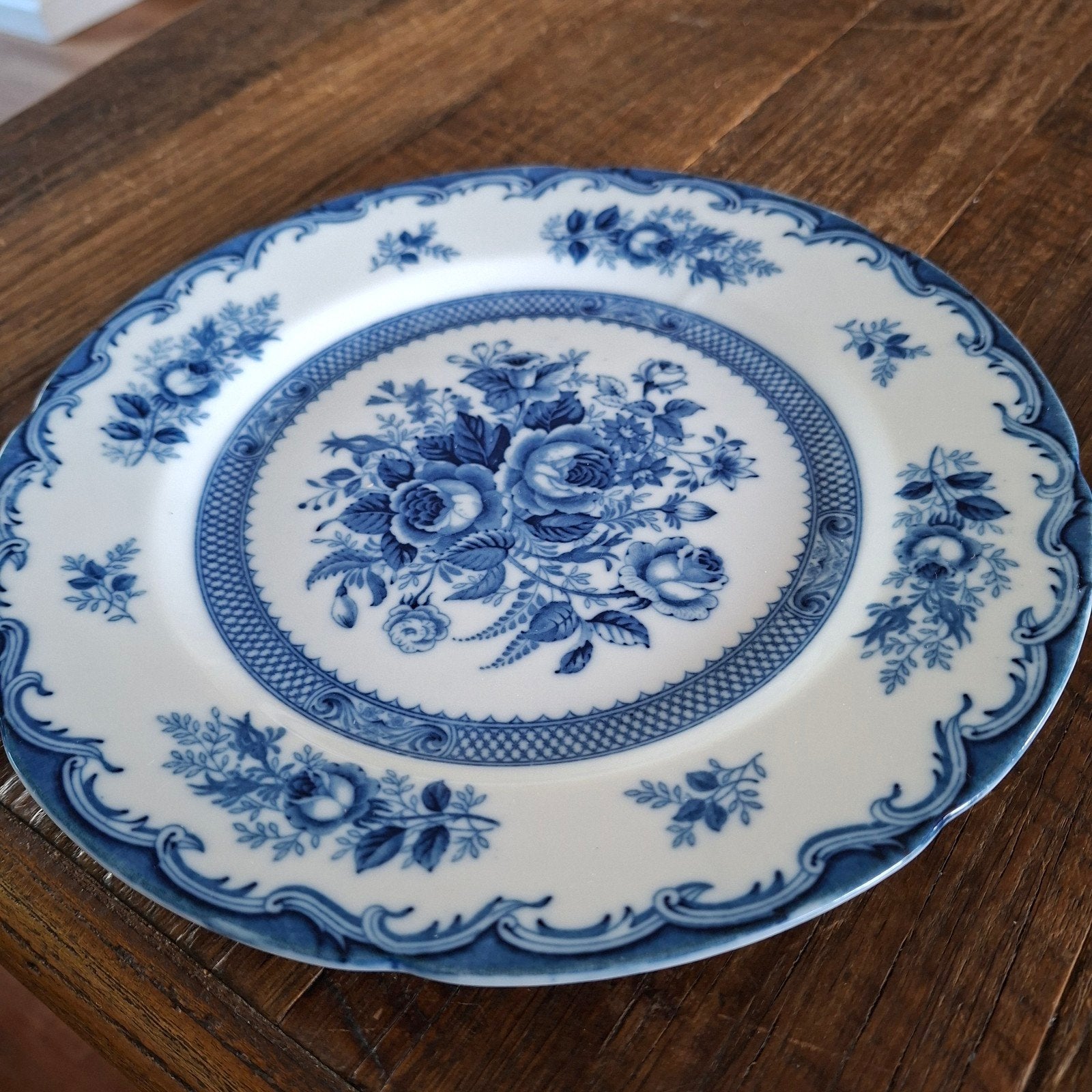 Blue Roses Bord 22 cm groot Gemerkt, Ophalen of Verzenden