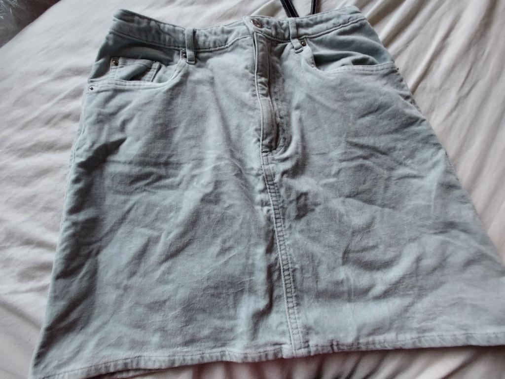 kort rokje H&M maat 38, Grijs, Gedragen, Boven de knie, Ophalen