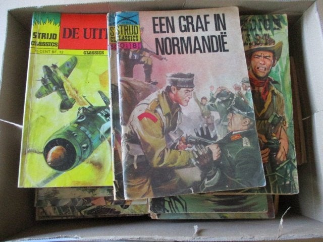 w0496 strijd classics ministrip 193x, Boeken, Meerdere stripboeken, Ophalen, Gelezen