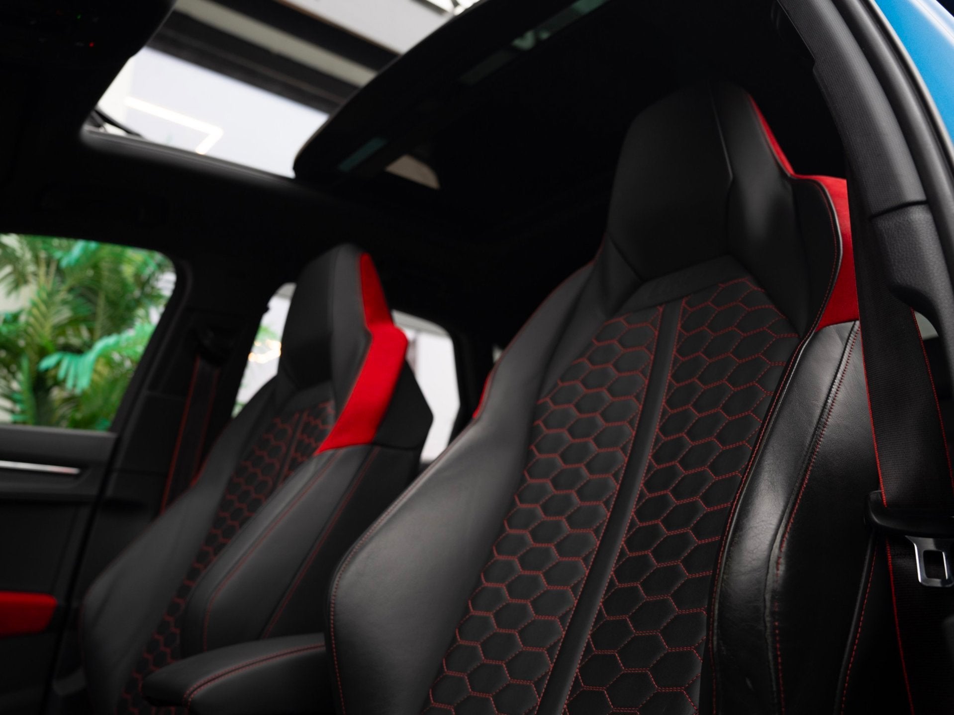 Audi Q3 TFSI RS/400PK/Pano/B&O/RS-Zetels/ACC/Maxton/360/, Auto's, Dealer onderhouden, Euro 6, Blauw, Vierwielaandrijving