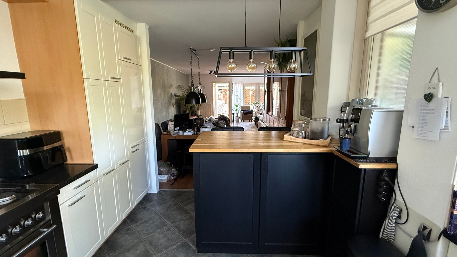 Complete keuken met granieten blad en diverse apparatuur, Ophalen, Gebruikt, Wit, Hoekkeuken