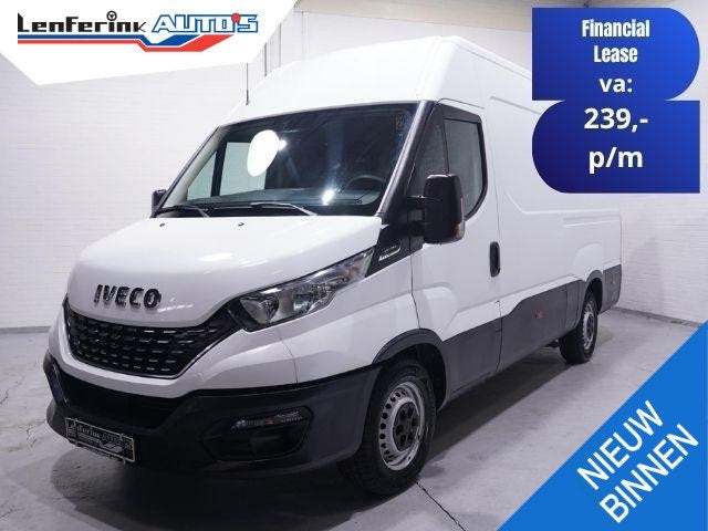 Iveco Daily 35S16 160 pk Aut. L2H2 Trekhaak 3.500 kg Airco E, Auto's, Bestelauto's, Automaat, Gebruikt, Iveco, Bedrijf