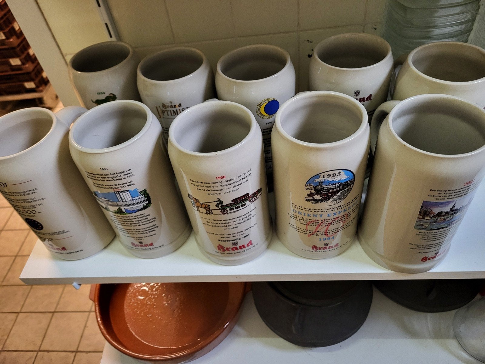 TE KOOP 10 GROTE BIERPULLEN, Ophalen, Overige merken