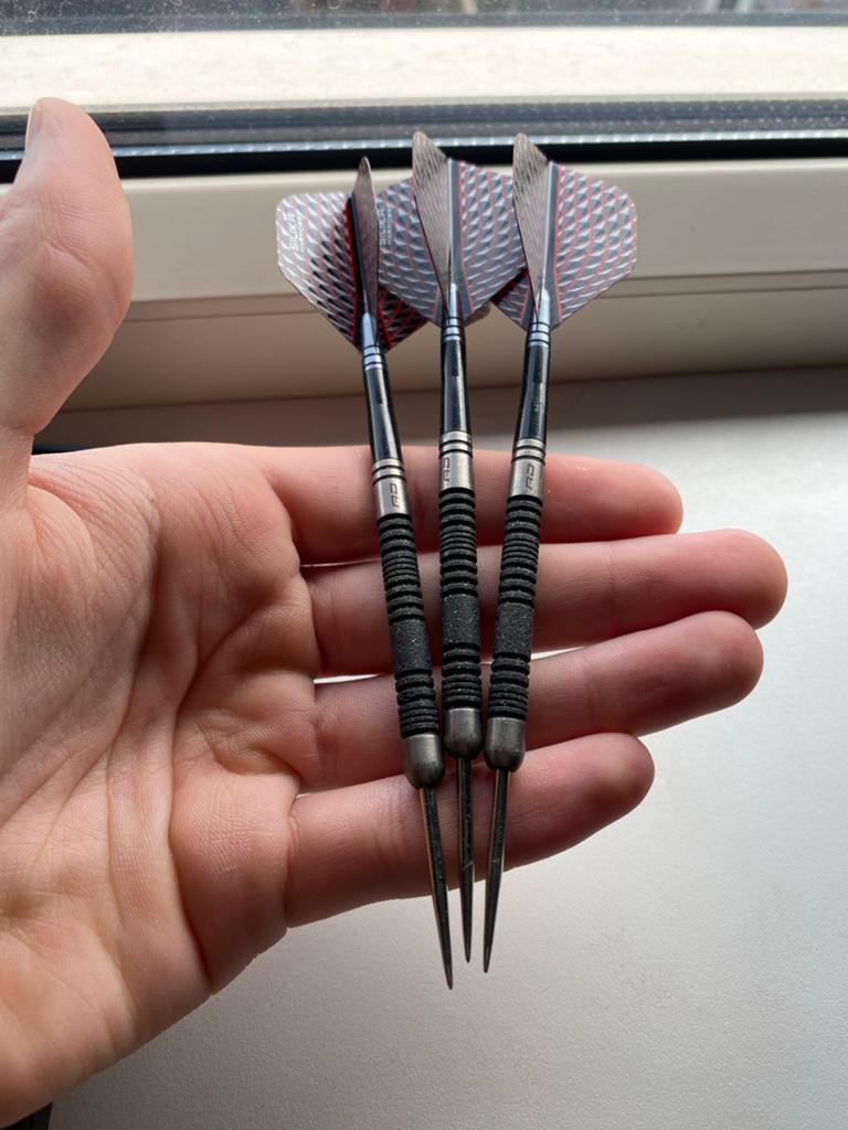 Dartpijlen Winmau Peter Wright Black Diamond grip 20 gram, Ophalen of Verzenden, Zo goed als nieuw, Pijlen
