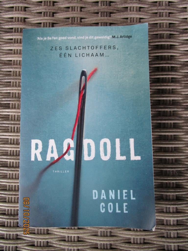 Daniel Cole  / Ragdoll, Boeken, Ophalen of Verzenden, Gelezen, Daniel Cole