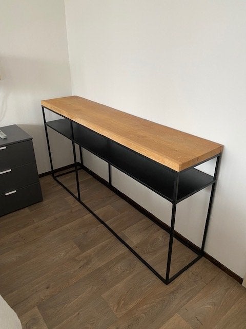 sidetable met eikenhouten blad en metalen frame, Ophalen, Zo goed als nieuw, 150 tot 200 cm, Overige houtsoorten