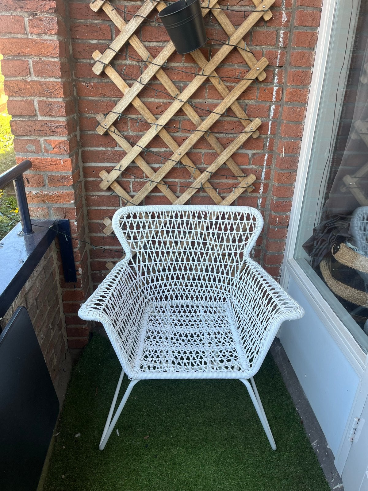 Ikea witte tuinstoel met kussens, Ophalen, Gebruikt, Rotan