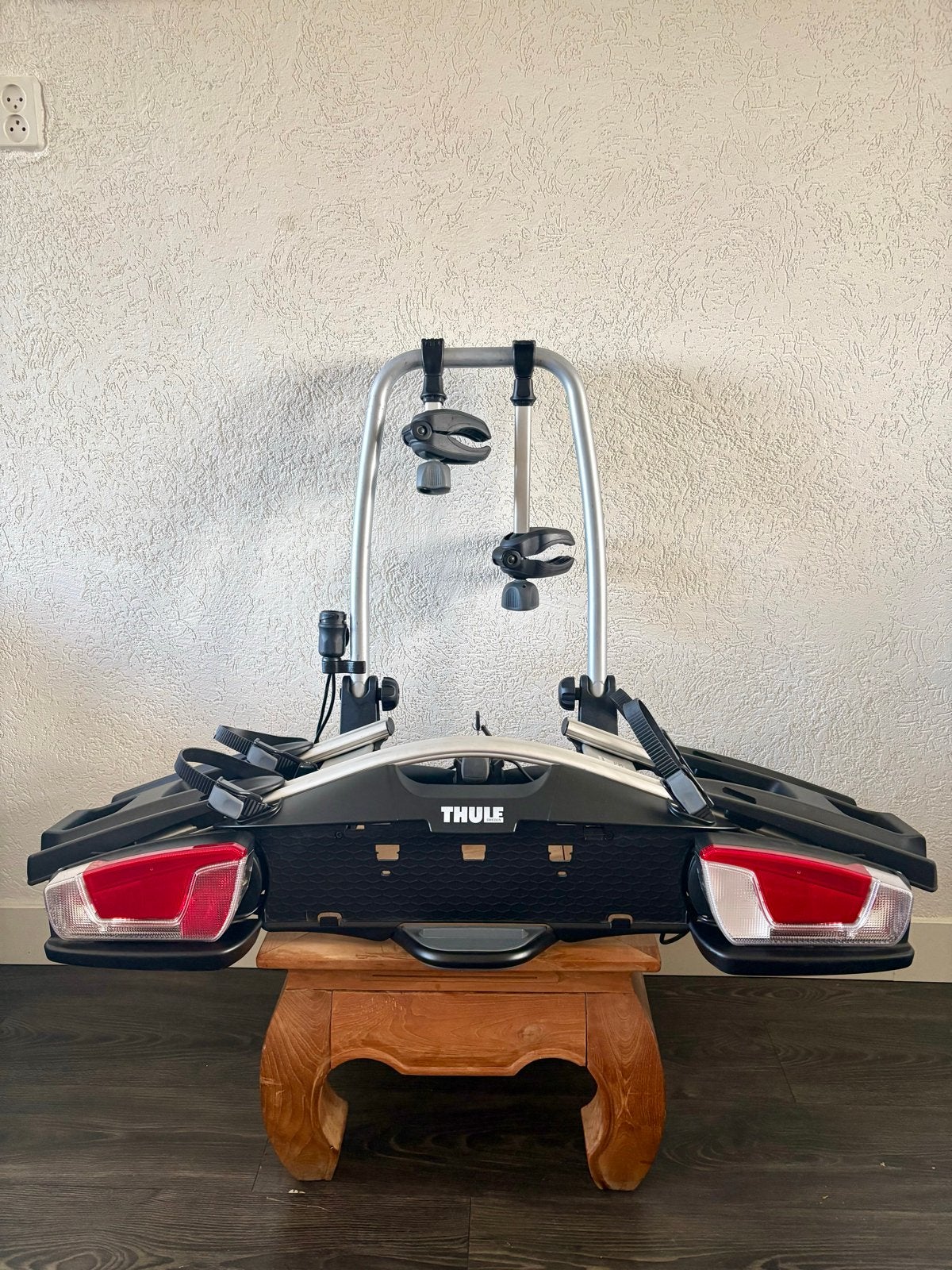 Thule Coach 274 fietsendrager voor 2 fietsen en kantelbaar., Auto diversen, Ophalen of Verzenden, Gebruikt, Trekhaakdrager, Elektrische fiets