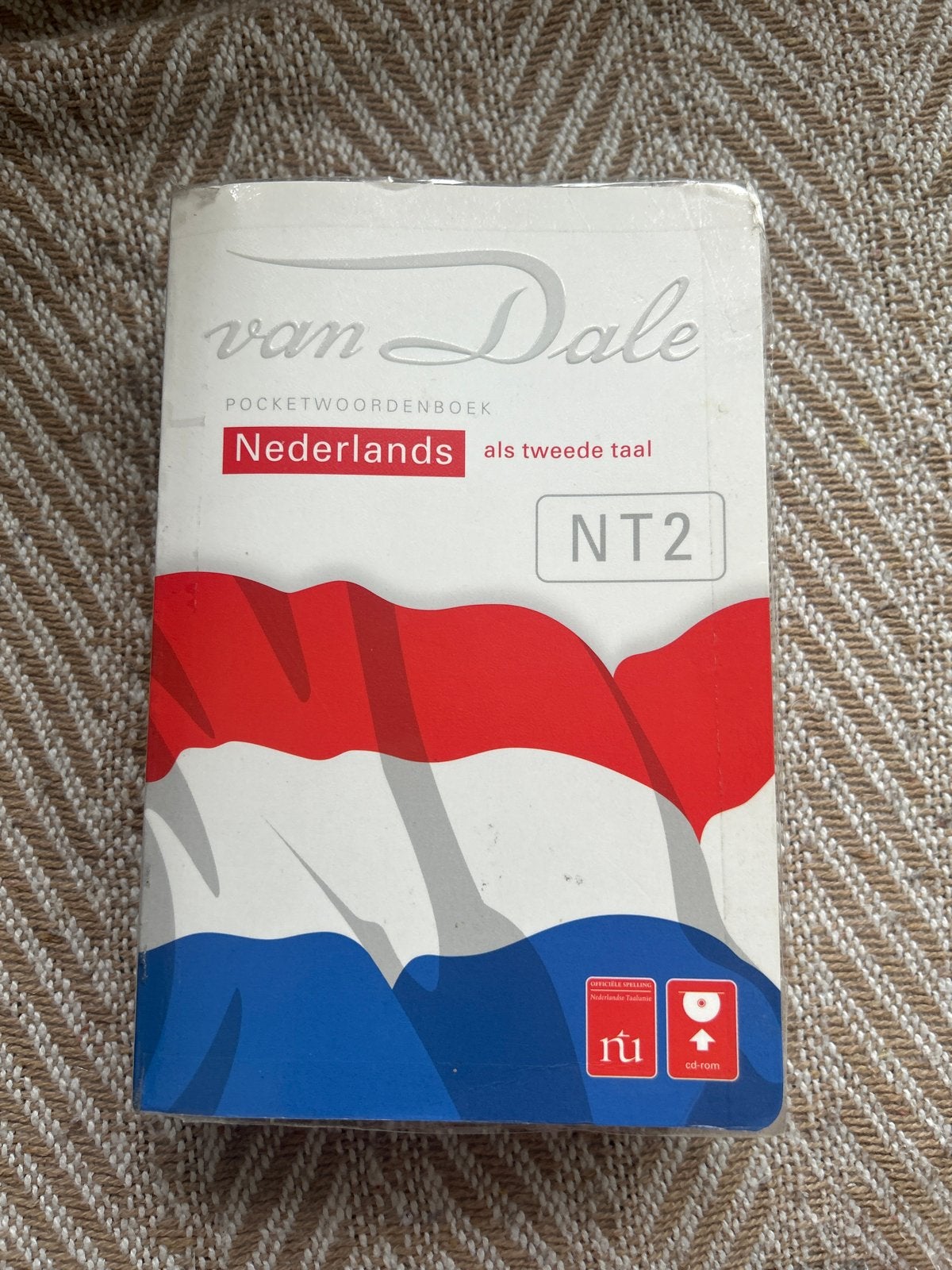 Van Dale Pocketwoordenboek Nederlands als tweede taal NT2, Ophalen of Verzenden, Zo goed als nieuw, Van Dale, Nederlands