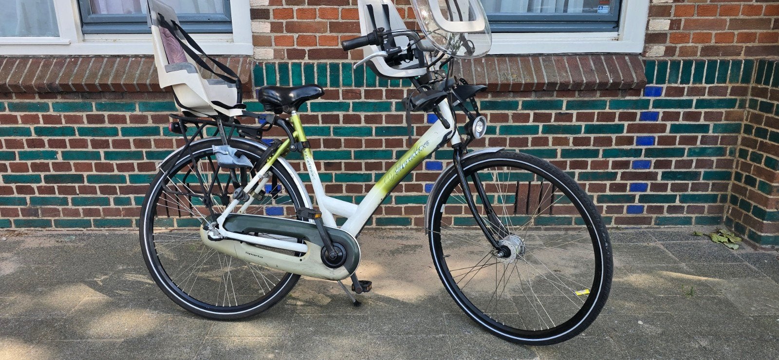 Mooie Sparta dames moederfiets te koop
met 3 versnellingen, Fietsen en Brommers, Fietsen | Dames | Moederfietsen, Ophalen, 2 zitjes