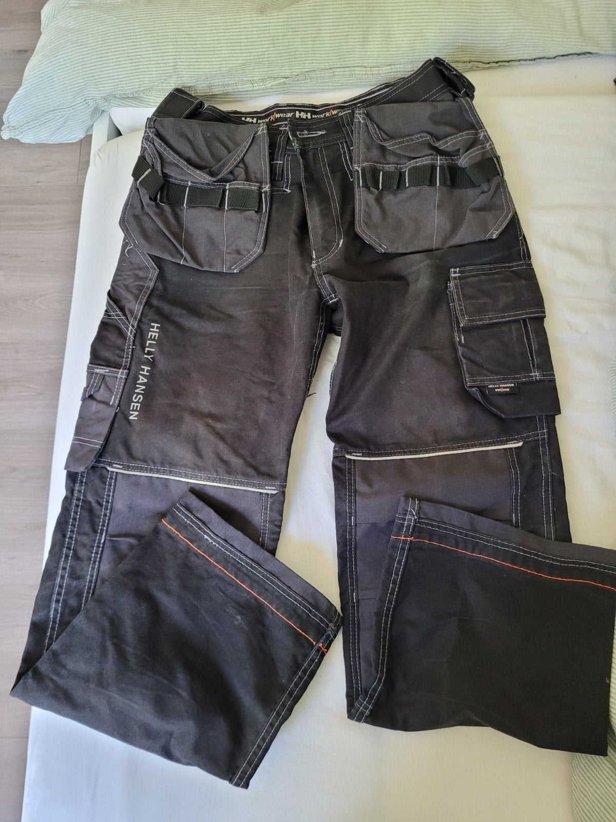 Helly Hansen C48 pants, Ophalen of Verzenden, Zo goed als nieuw, Zwart, Helly Hansen