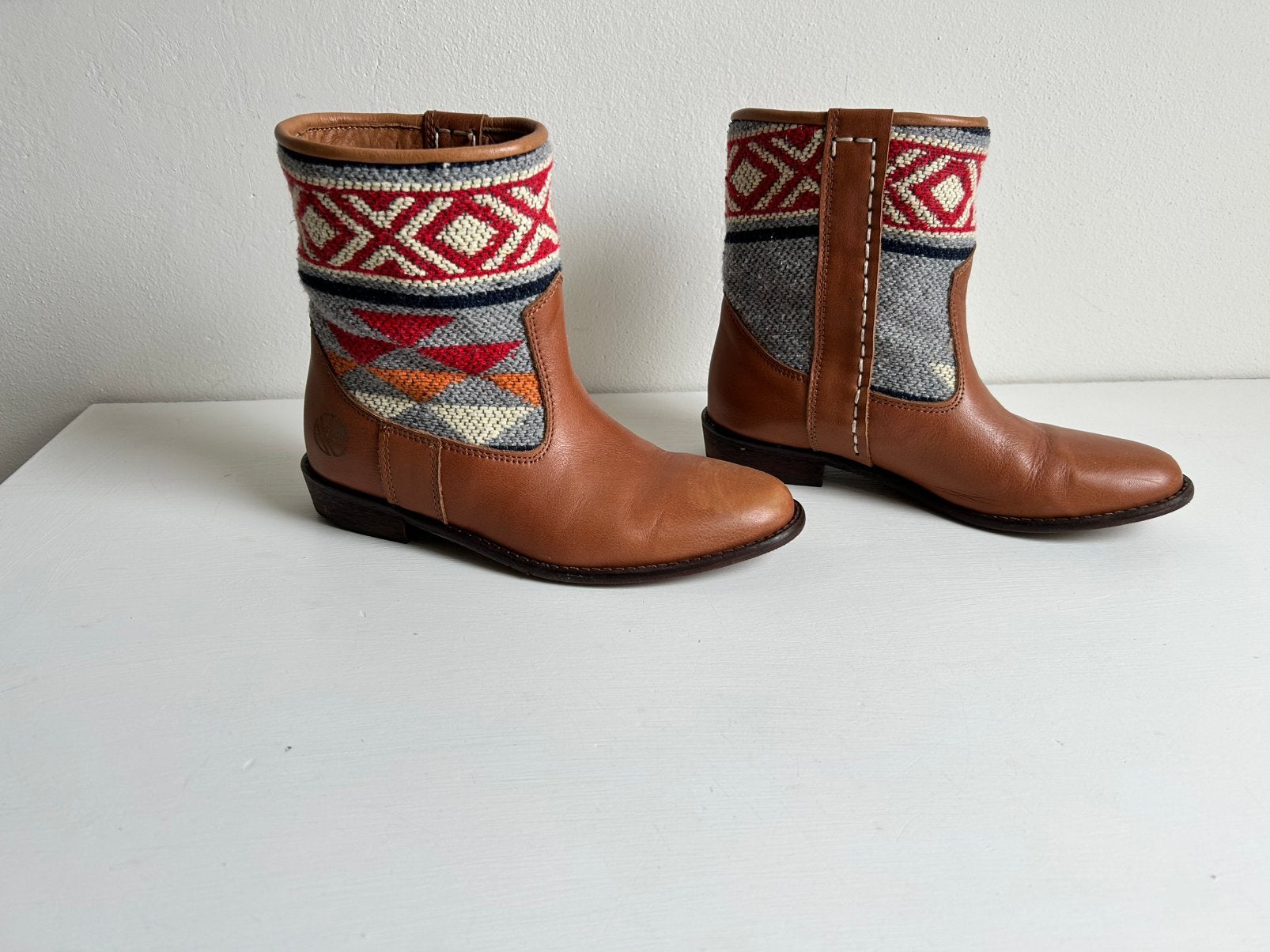 Kindred Spirit laarzen / Kelim boots maat 38 ZGAN, Kleding | Dames, Schoenen, Ophalen of Verzenden, Zo goed als nieuw, Zwart