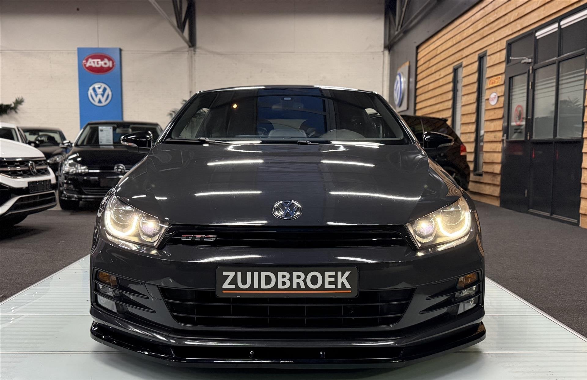 Volkswagen Scirocco 2.0 TSI GTS | 95DKM | Uniek | Navi | Cli, Gebruikt, 4 cilinders, Origineel Nederlands, Bedrijf
