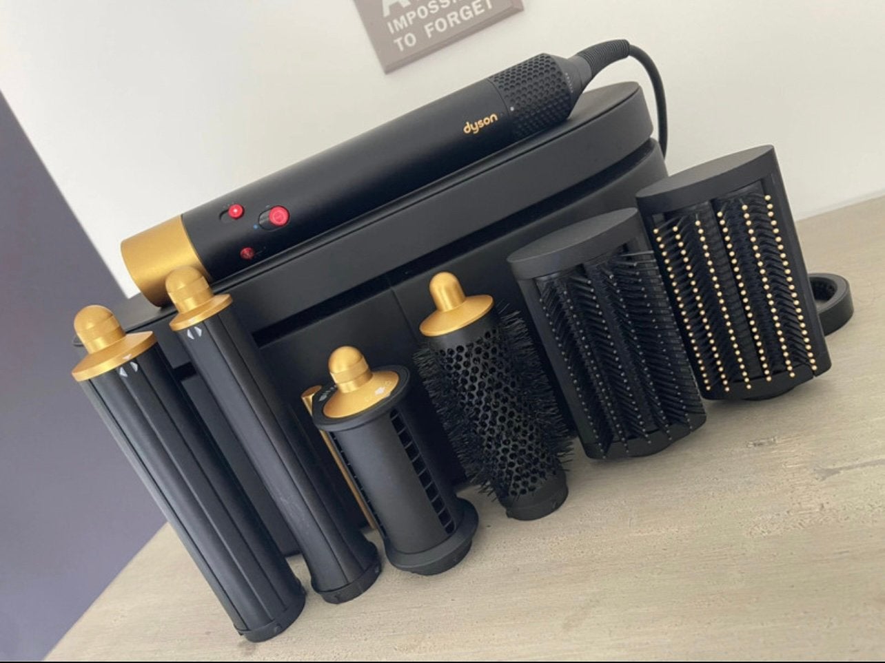 Dyson airwrap föhn black edition, Verzenden, Gebruikt, Föhn of Haardroger