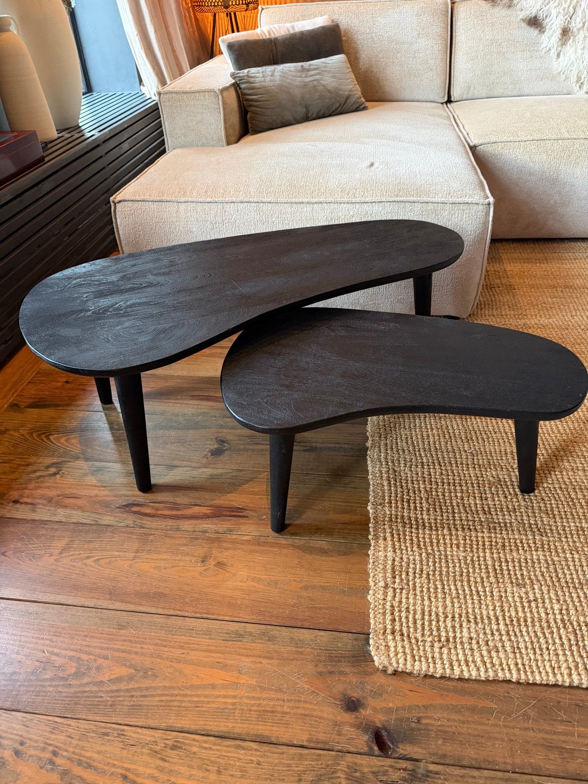 By-Boo Guus Zwarte Salontafels - set van 2, Huis en Inrichting, Ophalen, Gebruikt, 50 tot 100 cm, Overige vormen