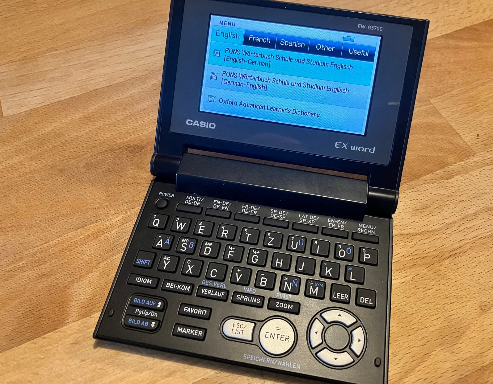 Casio EW-G570C elektronisch woordenboek, Computers en Software, Ophalen of Verzenden, Gebruikt