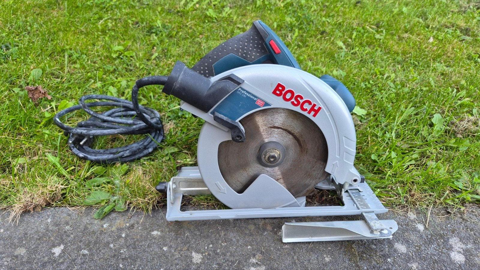 Bosch GKS 190 Cirkelzaag - Krachtig en Betrouwbaar, Gebruikt, Cirkelzaag, 70 mm of meer, Ophalen of Verzenden