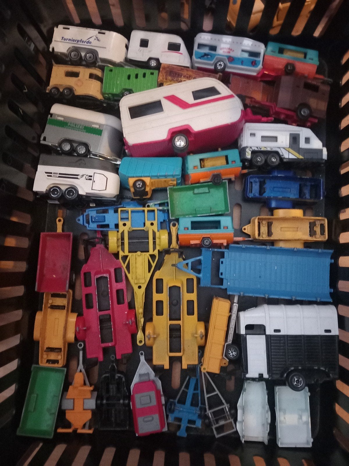 88 aanhangers, Hobby en Vrije tijd, Overige merken, Ophalen of Verzenden, Zo goed als nieuw, Groter dan 1:32