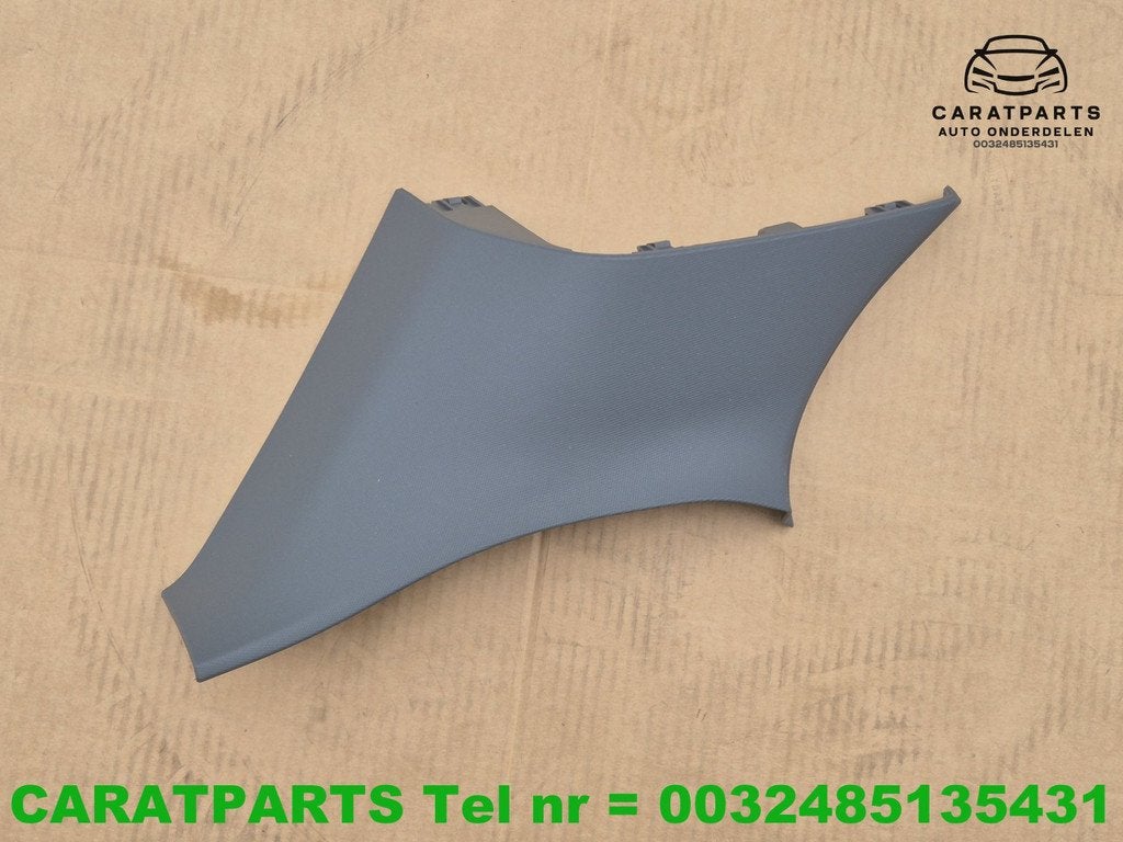 89A867245 Q4 D-stijlbekleding Q4 stijl bekleding q4 e tron, Gebruikt, AUDI AG, Auto-Union-Strasse 1
85045  Ingolstadt, DE, Kundenbetreuung@audi.de