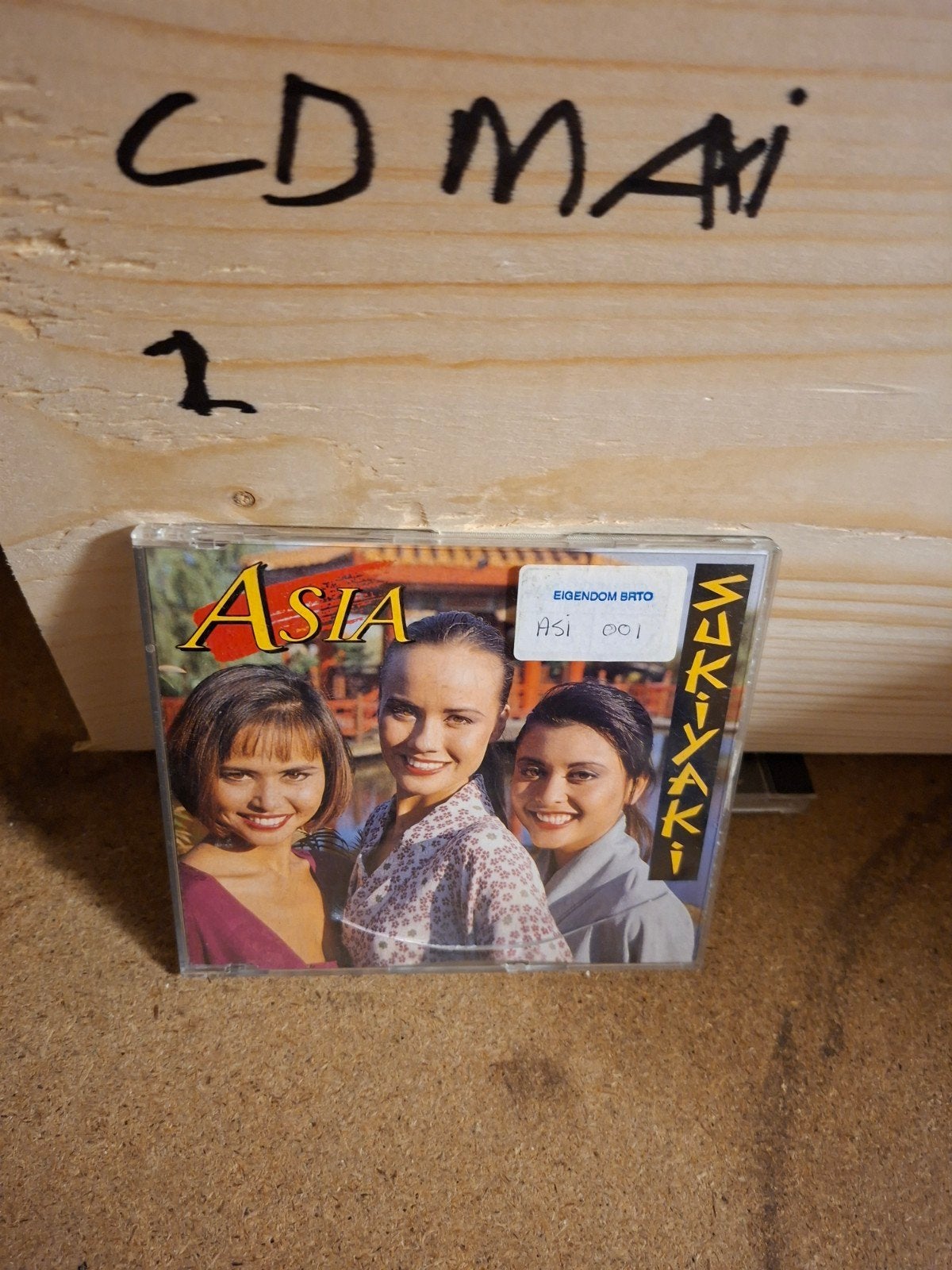 CD Asia - Muki-Yaki (ASI 001), Ophalen of Verzenden, Gebruikt, Album