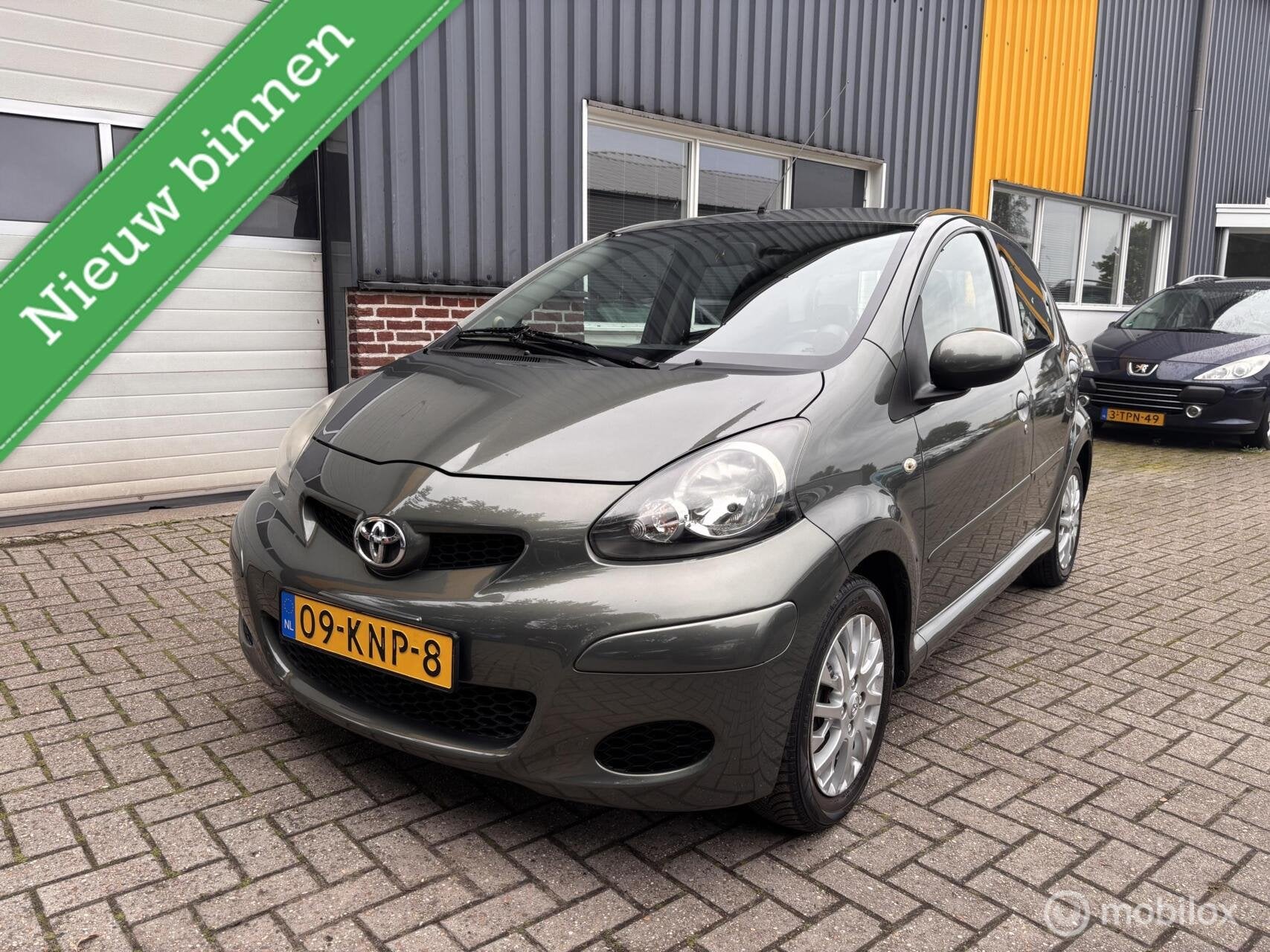 Toyota Aygo 1.0-12V Aspiration Green, Voorwielaandrijving, 4 stoelen, 68 pk, Origineel Nederlands