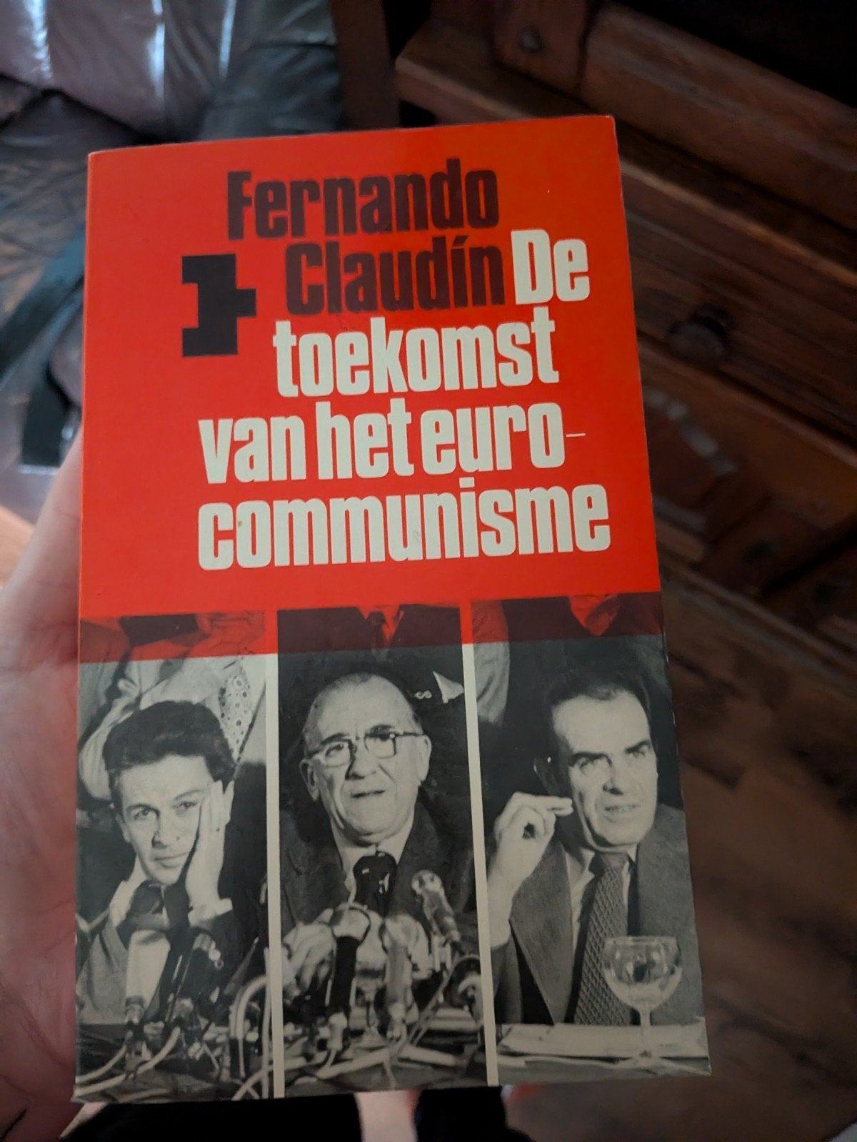 De toekomst van het eurocommunisme - Fernando Claudín, Gelezen, Europa, Ophalen of Verzenden, Fernando Claudín