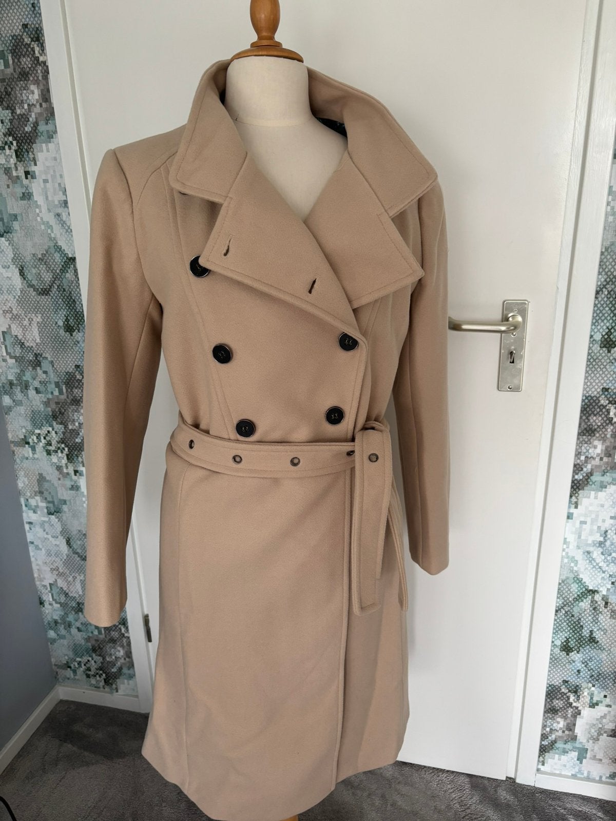 Prachtige Nieuwe winterjas (trenchcoat) mt xl 42 camelkleur, Kleding | Dames, Beige, Maat 42/44 (L), Nieuw, Ophalen of Verzenden