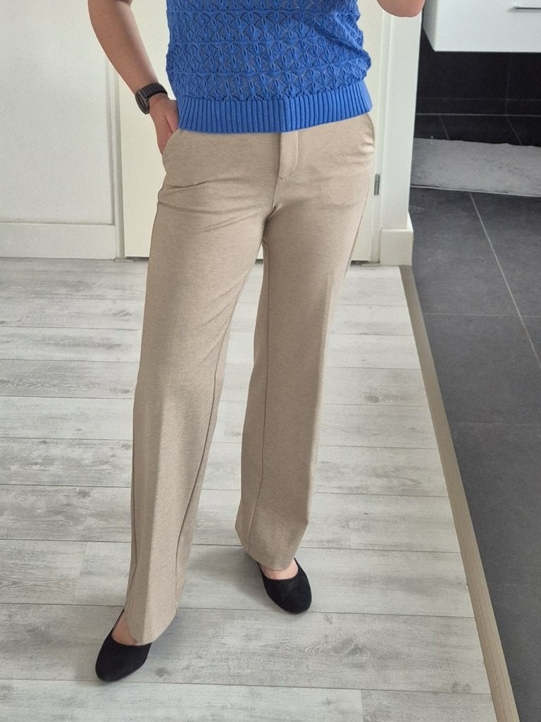 Nette beige pantalon • Opus • als nieuw • maat 34, Beige, Ophalen of Verzenden, Zo goed als nieuw, Maat 34 (XS) of kleiner