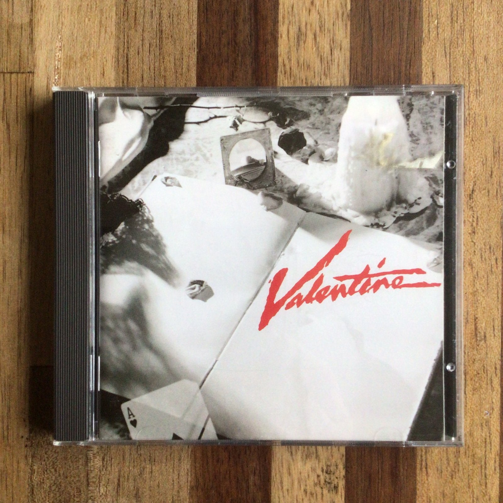 Valentine, Ophalen of Verzenden, Zo goed als nieuw, Poprock