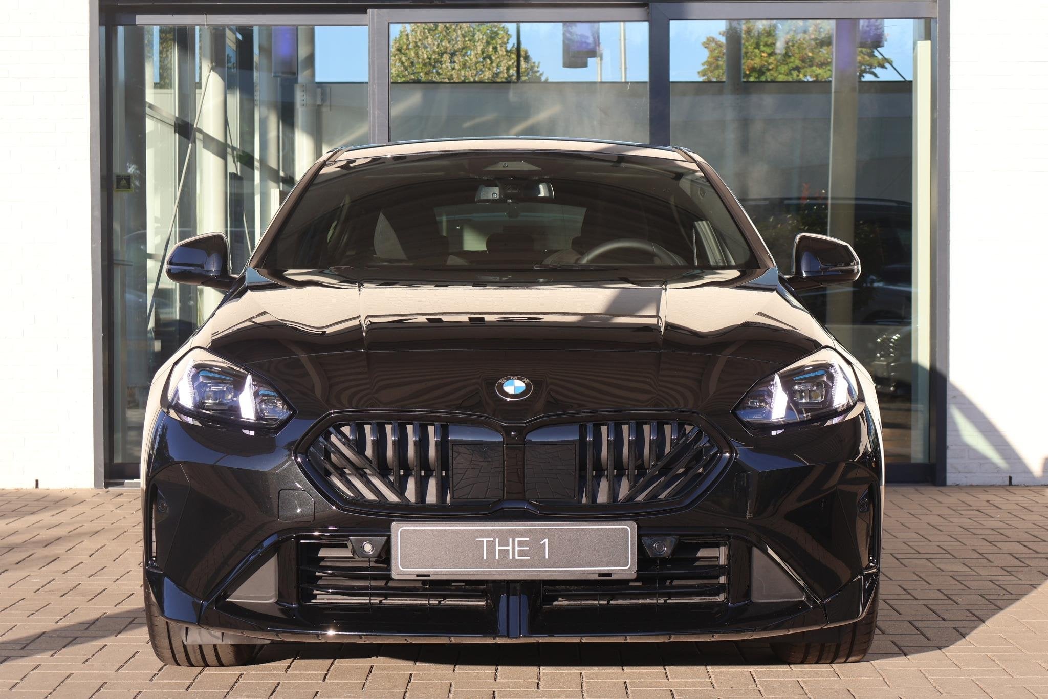 BMW 1-serie 120 | M Sport Pro | Premium Pack | Parking Assis, 156 pk, Zwart, Bedrijf, 3 cilinders
