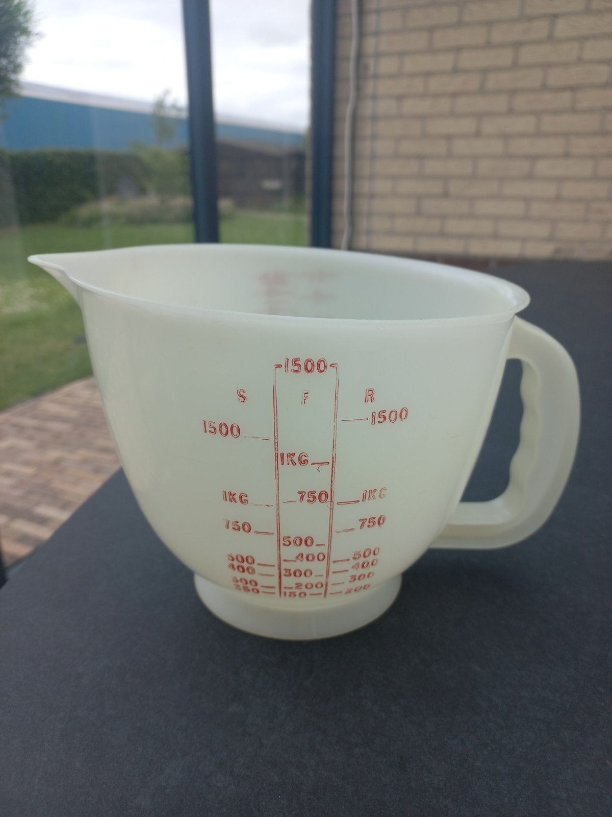Vintage Tupperware Maatkan met Deksel - Crème, Huis en Inrichting, Keuken | Tupperware, Ophalen of Verzenden, Gebruikt, Crème