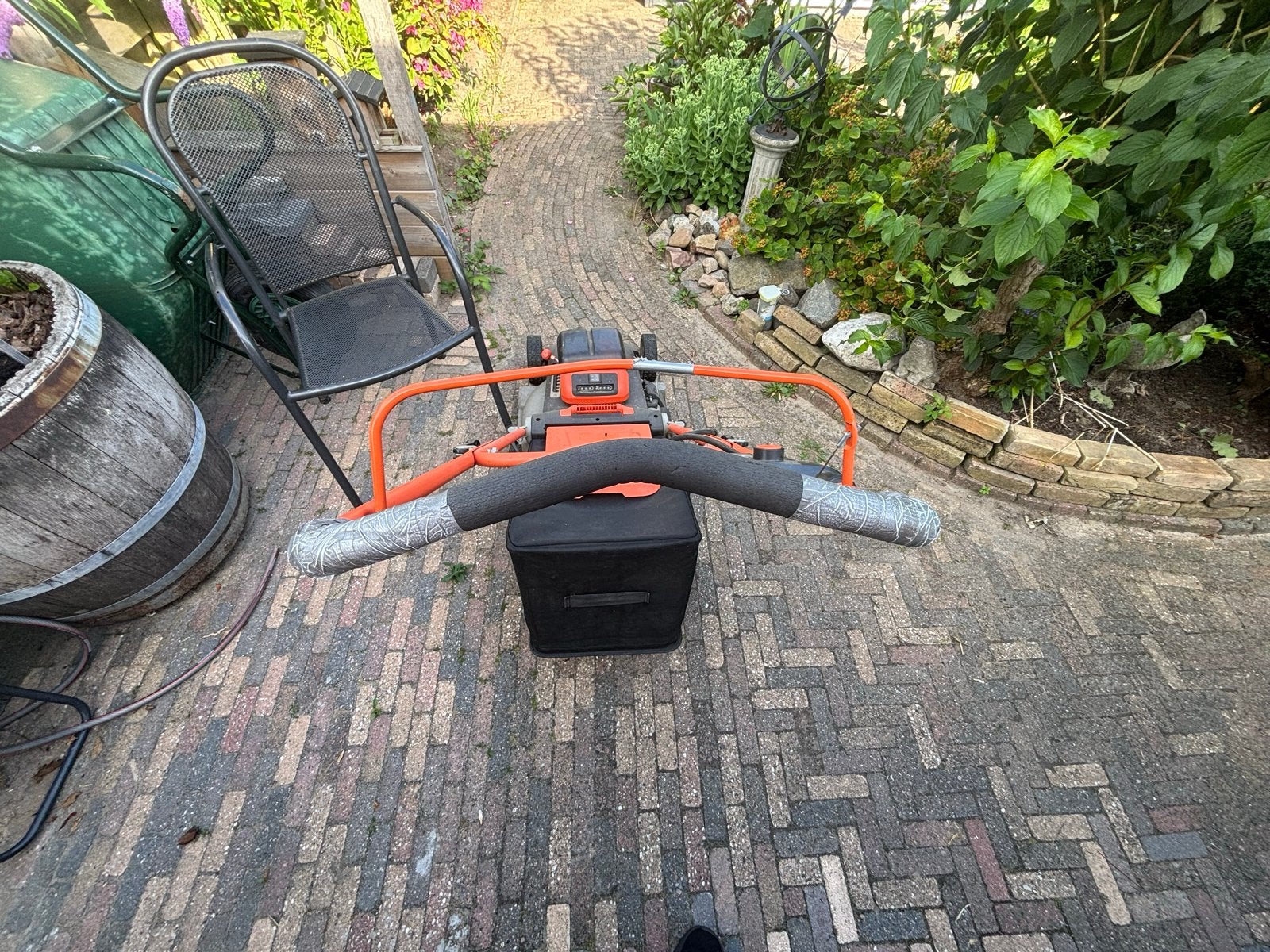 Black+Decker 54V Accu-grasmaaier 48cm maaibreedte, Tuin en Terras, Grasmaaiers, Gebruikt, Accu-grasmaaier, 40 t/m 49 cm, Cirkelmaaier