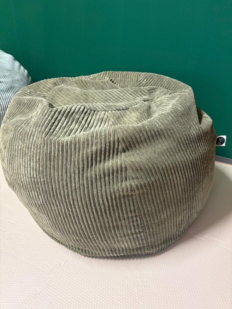 Zitzak | beanbag rond Jindl Cord legergroen, Ophalen, Jindl, Info@jindl.nl, Zo goed als nieuw